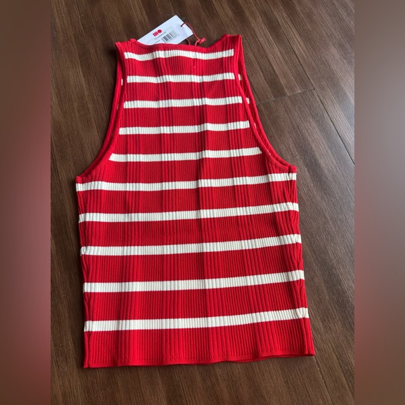NWT SOLID & STRIPED
The Carson striped ribbed-knit top
Red and white stripe - Picture 6 of 7